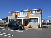 御坊駅より徒歩5分 築7年2ヶ月 2階建の賃貸物件