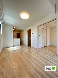 ハイライト 201 2階2LDKのリビング/ダイニング