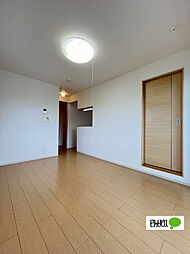 スカイリーフ 203 2階1LDKのリビング/ダイニング