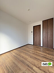 ＴＪ初島Ａ棟 112 1階1Kのリビング/ダイニング