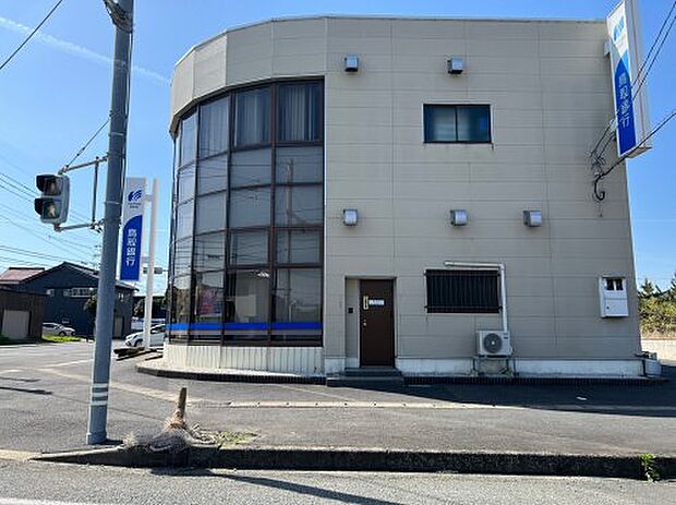 【銀行】鳥取銀行浜村支店まで363ｍ