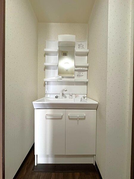 apartment 福島県郡山市富久山町八山田字土布池11-3
地図を見る