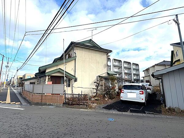detached 福島県郡山市田村町徳定字下河原41-5
地図を見る