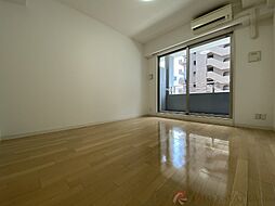 プラウドフラット新大阪 4階1Kのリビング/ダイニング