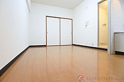 レクシア新大阪 7階1DKのリビング/ダイニング