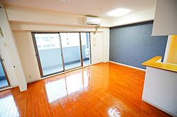 セノアタワー新大阪 10階1SLDKのリビング/ダイニング