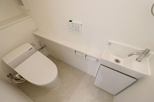 トイレは各階に設置　来客用と使い分け可能