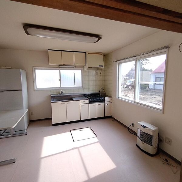 detached 北海道夕張郡栗山町角田162-26
地図を見る