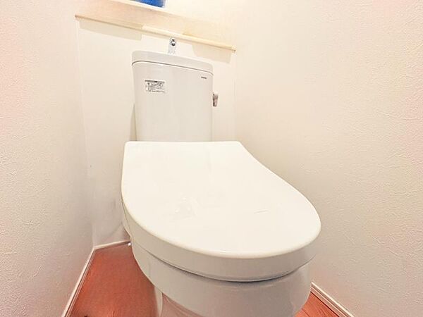 清潔感のあるトイレ！いつでも気持ちよくお使いいただけます♪