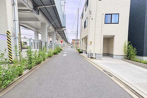 地下鉄名港線「日比野」駅まで徒歩約12分！通勤通学にも便利な立地です♪
