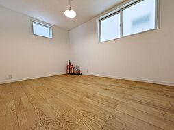 宇品御幸3丁目・分譲販売ビルトインガレージ 4SLDKの室内