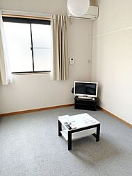 小田急小田原線 千歳船橋駅 徒歩8分の賃貸アパート 2階1Kのリビング/ダイニング