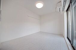 スカイコートグランデ成城 406 4階1Kのリビング/ダイニング