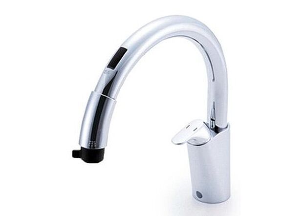 キッチンはタッチレス水栓を搭載　 手を触れずに吐水　止水ができ、後付けも可能です。水の出し過ぎも防げるので節水効果もあります。
