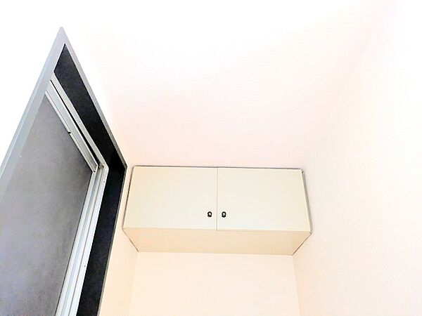 選択置き場の上に嬉しい収納◎