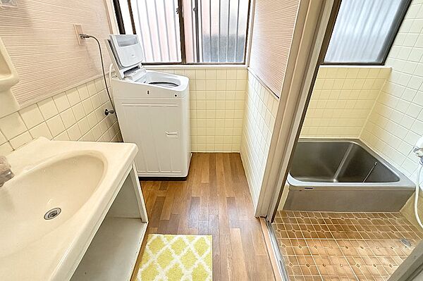 居住中のためアイテム削除の加工を施しております。