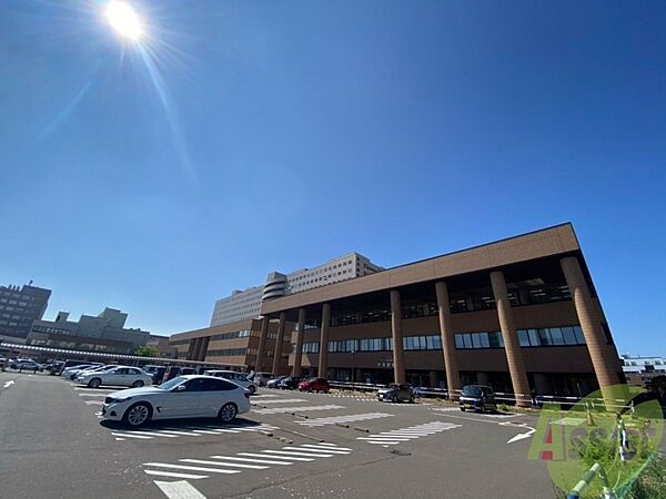 画像30:国立大学法人北海道大学病院 678m