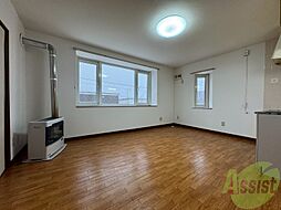 ファミール新川 3階2LDKのリビング/ダイニング