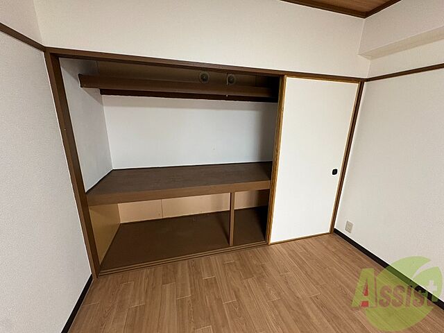 寝室