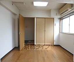 上賀茂松柏 201 2階1Kのリビング/ダイニング