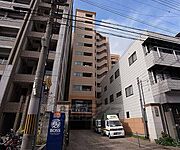 烏丸御池駅より徒歩2分 11階 築24年8ヶ月の賃貸物件