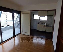 京都市営烏丸線 四条駅 徒歩7分の賃貸マンション 4階1DKのリビング/ダイニング