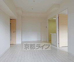 京都市営烏丸線 五条駅 徒歩10分の賃貸マンション 11階2LDKのリビング/ダイニング