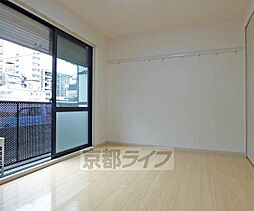 アベニュー室町 101 1階1Kのリビング/ダイニング