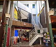 京都市役所前駅より徒歩5分 6階 築28年3ヶ月の賃貸物件