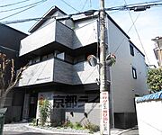 山科駅より徒歩5分 1階 築3年10ヶ月の賃貸物件