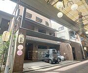 三条駅より徒歩8分 4階 築17年5ヶ月の賃貸物件