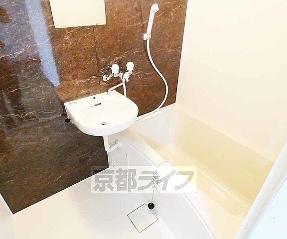 浴室