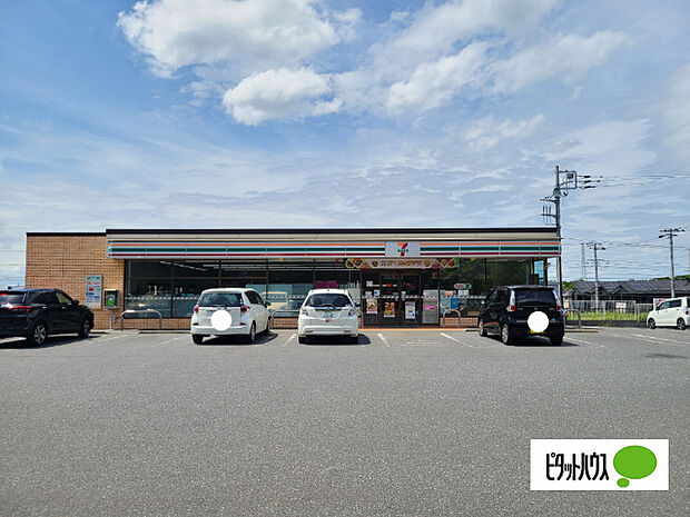 コンビニ「セブンイレブン袖ヶ浦今井店まで902m」