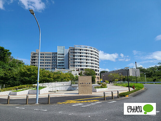 病院「国保直営総合病院君津中央病院まで4990m」