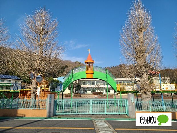 幼稚園、保育園「清和大学附属八重原幼稚園まで390m」