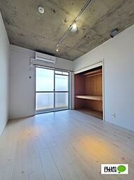 ラヴニール 213 2階1Kのリビング/ダイニング