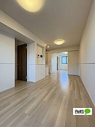 アロ・ラウレアＹ 205 2階2LDKのリビング/ダイニング