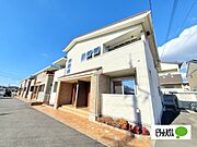 ランプロンアヤ３ 2階 築11年2ヶ月の賃貸物件