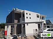 岩出駅よりバス8分 徒歩8分 1階 築9年10ヶ月の賃貸物件