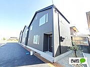 八幡前駅より徒歩18分 1階 築4年8ヶ月の賃貸物件