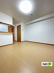 トゥーランドット 203 2階1LDKのリビング/ダイニング