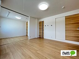 Superieur（シュペリユール） 202 2階1LDKのリビング/ダイニング