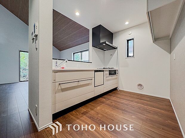 家族の健康を支えるキッチン。毎日使う場所だから気持よく使えて、居心地の良い空間に。