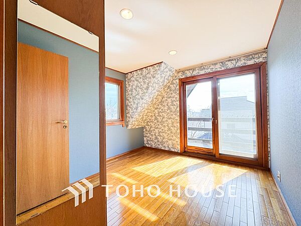 趣味に没頭したり、自分の時間を愉しめる一部屋です。