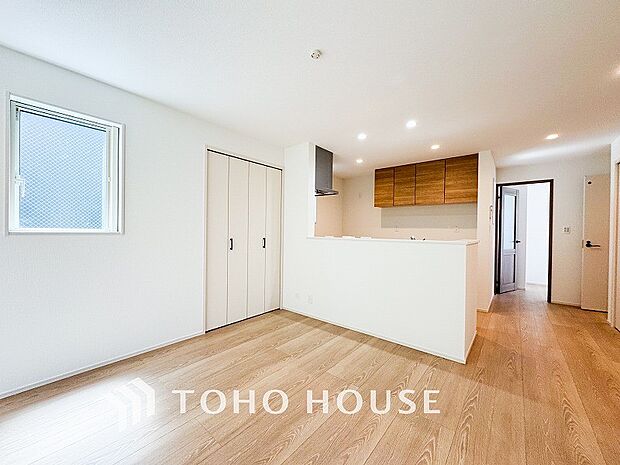 美味しいお料理も楽しいお喋りもキッチンを中心に広がります。