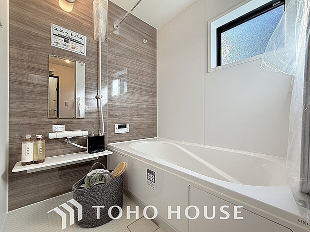 一日の疲れが癒される優雅なバスタイムを堪能できるゆとりあるバスルームです。