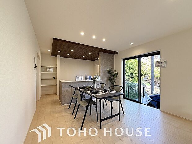 家は、ただ生活する場ではなく、暮らしを愉しく、快適にする場所。家族の会話も弾む空間に。