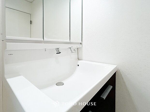 洗面台・洗面所ご家族の1日が始まり、1日の終わりを締めくくる洗面空間。