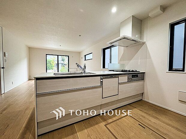 家族の健康を支えるキッチン。毎日使う場所だから気持よく使えて、居心地の良い空間に。