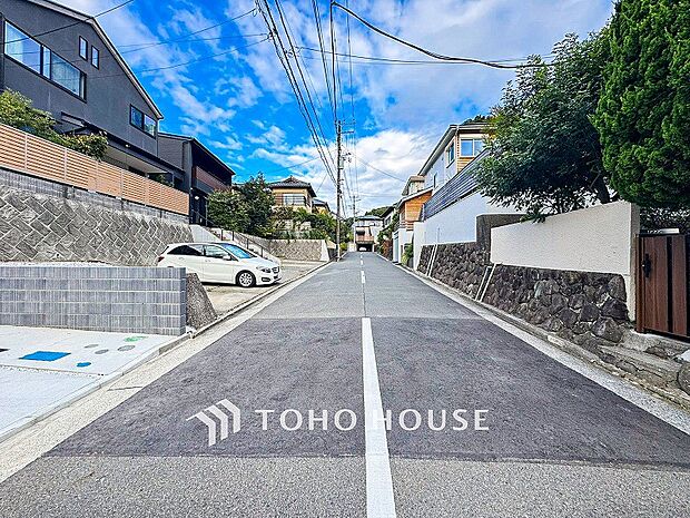 閑静な住宅地で小さなお子様がいるご家族にも安心な住環境が魅力です。